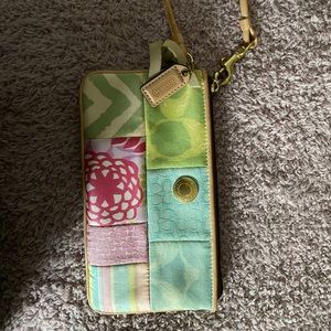 coach wristlet